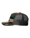 green-camo-black_https://cdn.ssactivewear.com/Images/Color/112247_d_fl.jpg