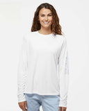 white-cirrus-grey_https://cdn.ssactivewear.com/Images/ModelColor/112991_omf_fl.jpg