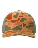 sienna-duck-camo-loden-green_https://cdn.ssactivewear.com/Images/Color/140590_f_fl.jpg