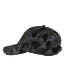 black-duck-camo_https://cdn.ssactivewear.com/Images/Color/141635_d_fl.jpg