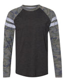 vintage-smoke-vintage-camo_https://cdn.ssactivewear.com/Images/Color/72265_f_fl.jpg