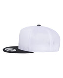 black-white-white_https://cdn.ssactivewear.com/Images/Color/77760_d_fl.jpg