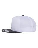 dark-heather-white-white_https://cdn.ssactivewear.com/Images/Color/77761_d_fl.jpg